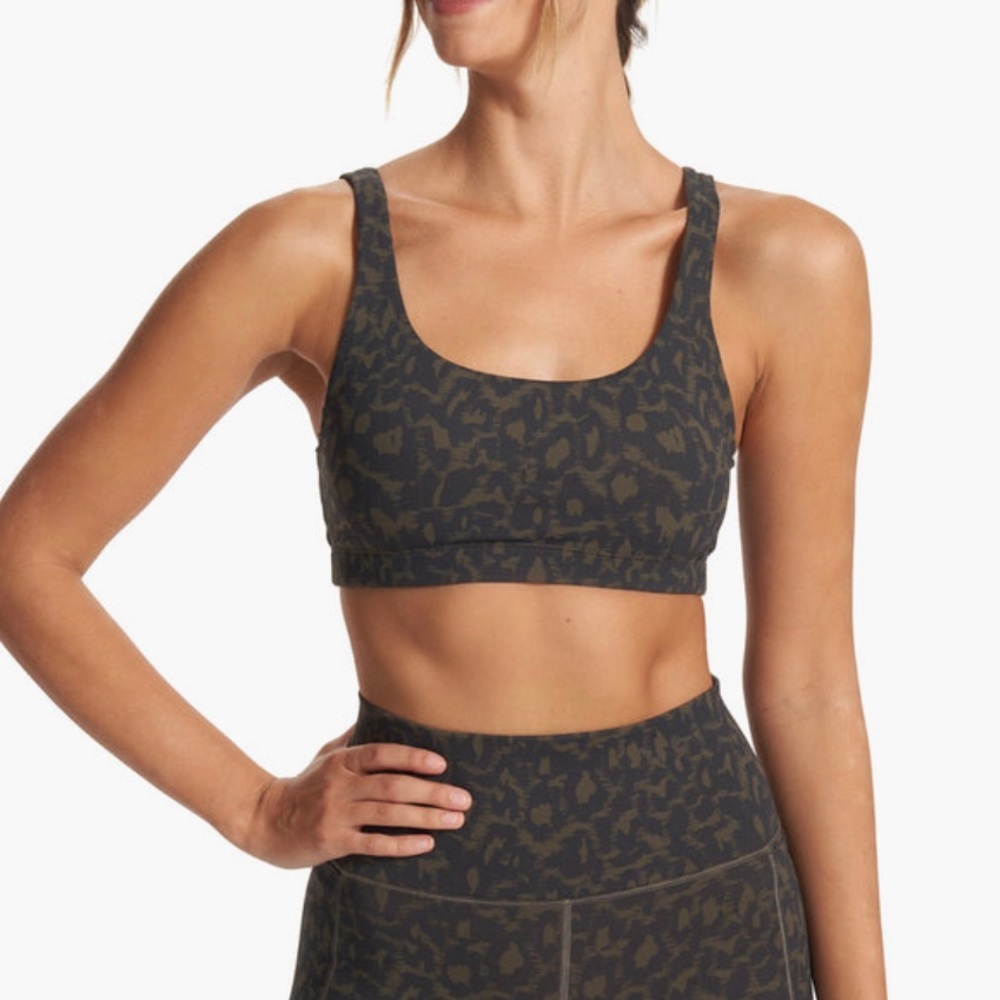Daily Bra in Cocoa Spots Vuori